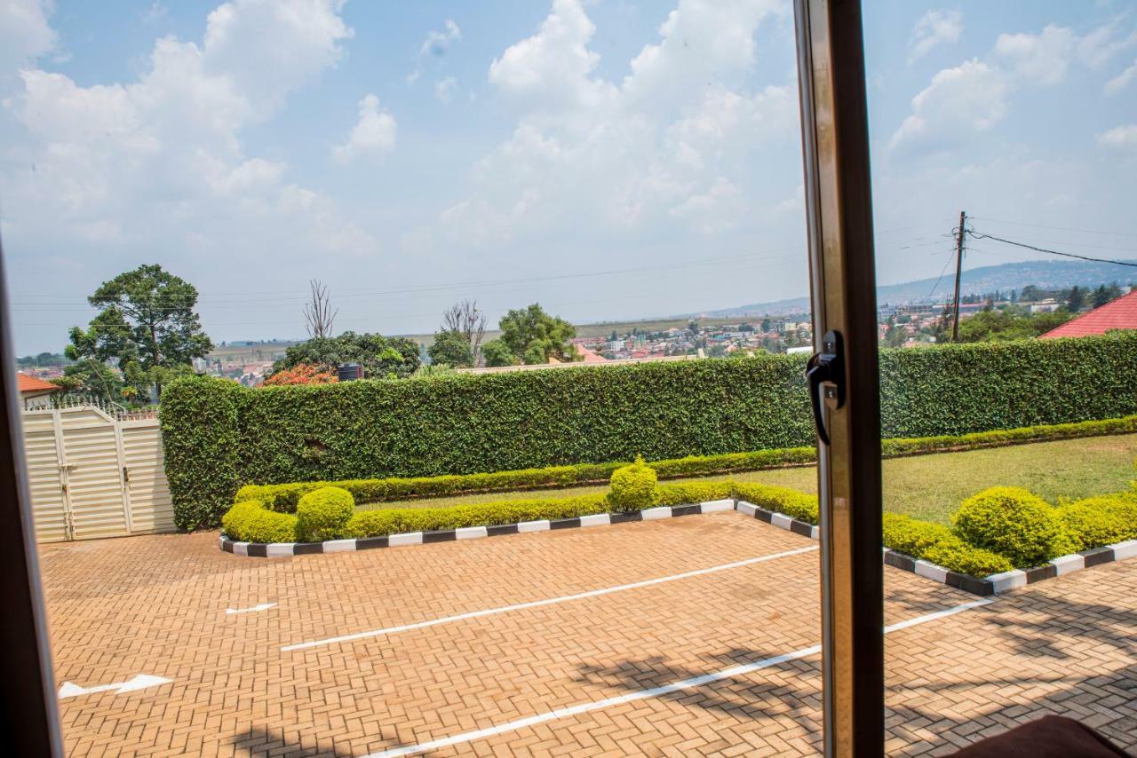 Kigali Castle旅舍 外观 照片