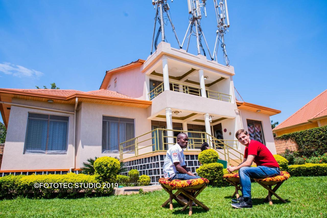 Kigali Castle旅舍 外观 照片